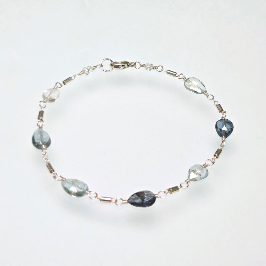 Barrel of Laughs Bracelet - Aquamarines