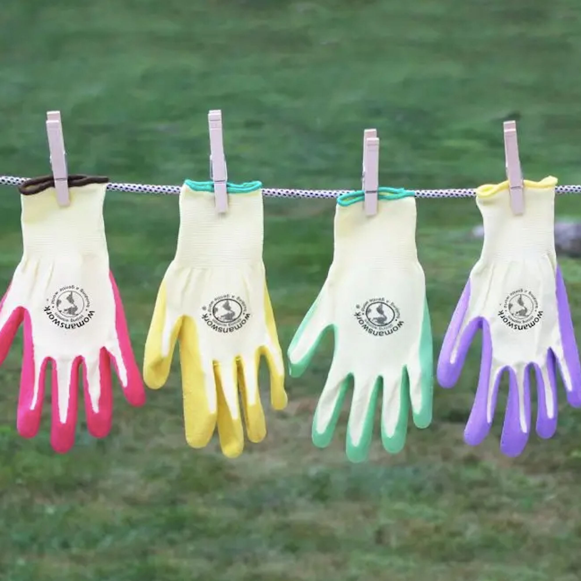gloves for spraying herbicide The Weeder Glove Large / Purple