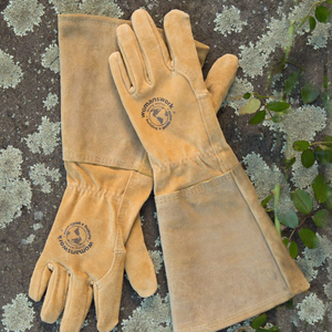 long leather gardening gloves Womanswork Rose Gauntlet Leather Garden Gloves – Made in the USA