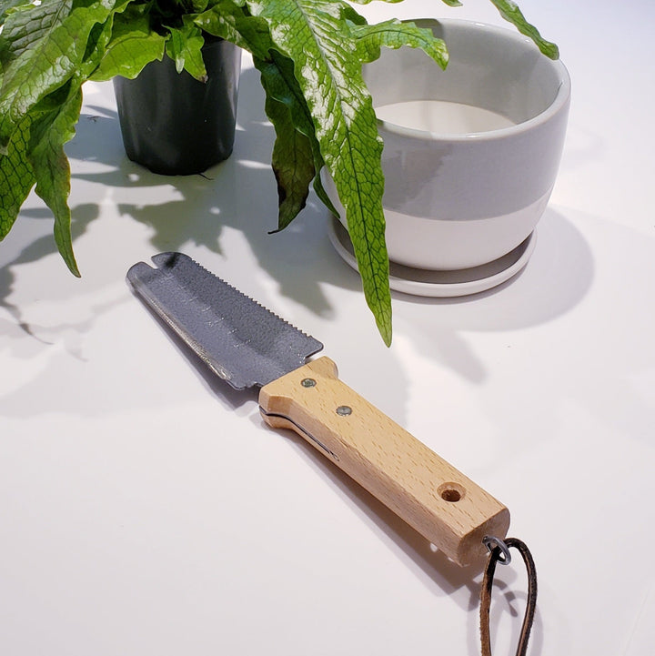 Container Root & Transplanting Knife