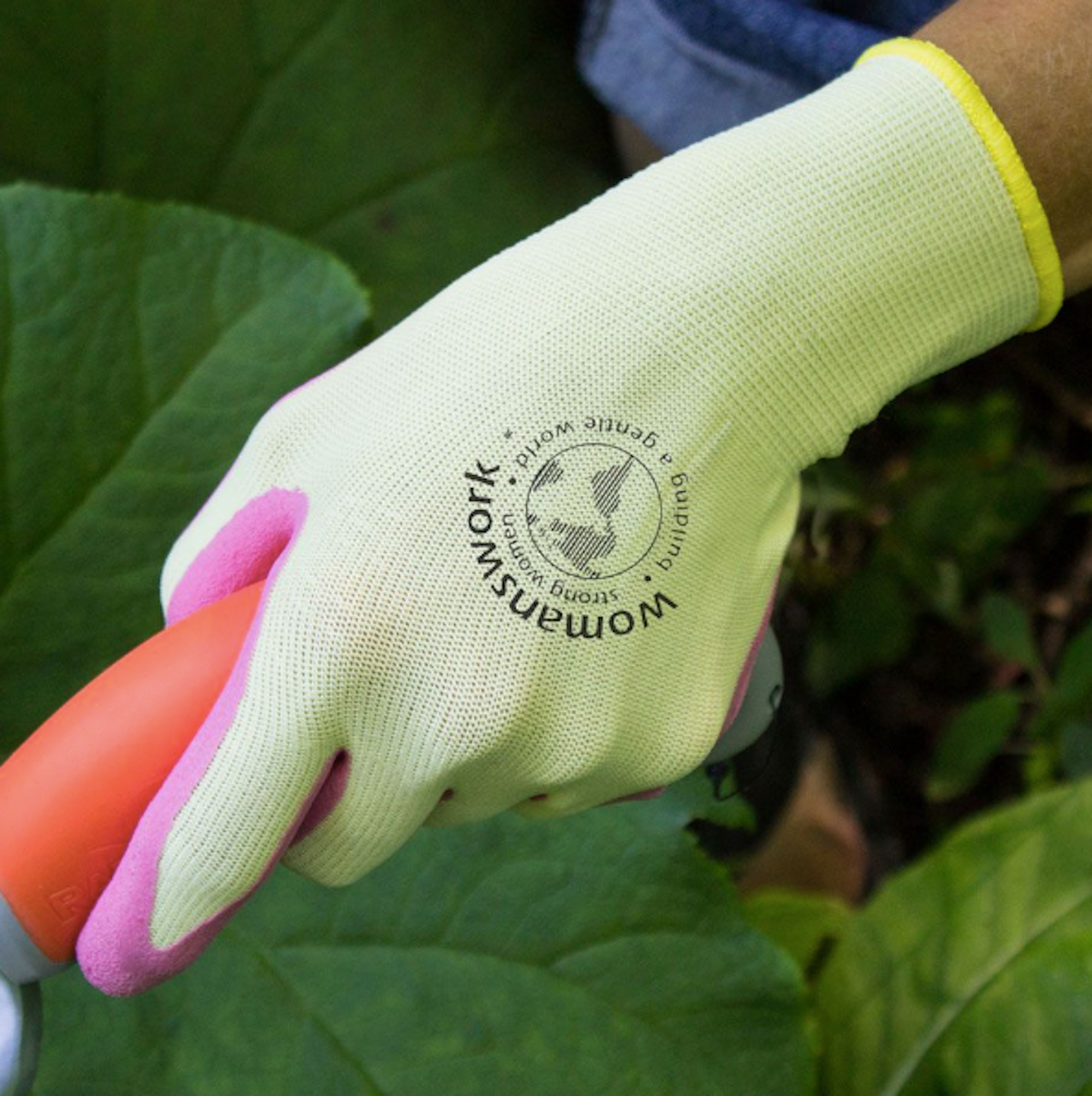 gloves for spraying herbicide Latex Dipped Weeder Gloves